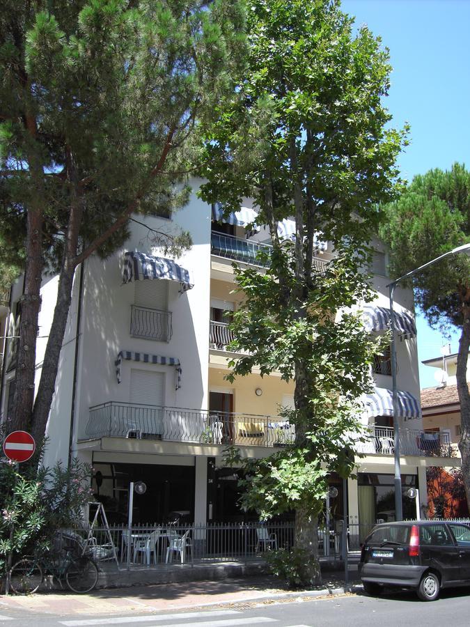 Residence Monaco Appartamenti Rimini Kültér fotó